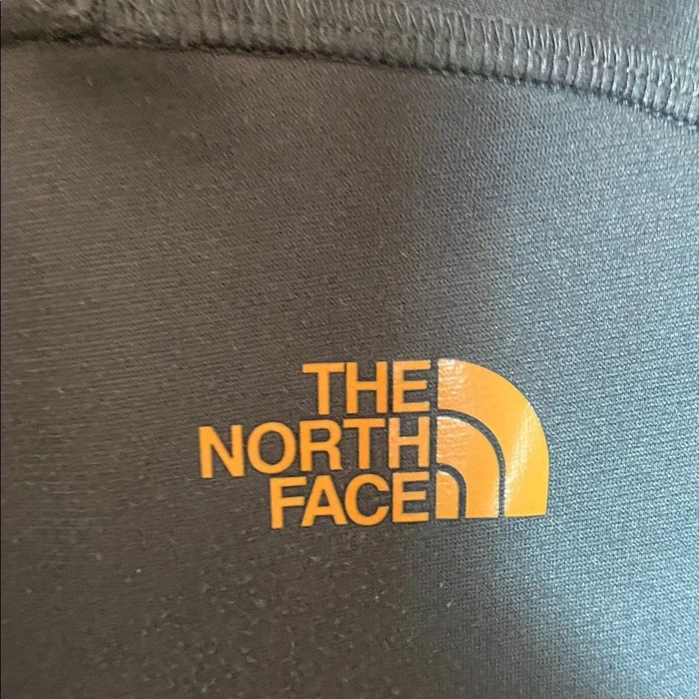 The North Face Black and Grey Half-Zip Pullover Jacket Top Size Large